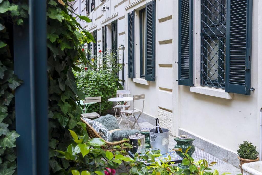 Luxury Bohemian Suite With Private Garden In Milano Ngoại thất bức ảnh
