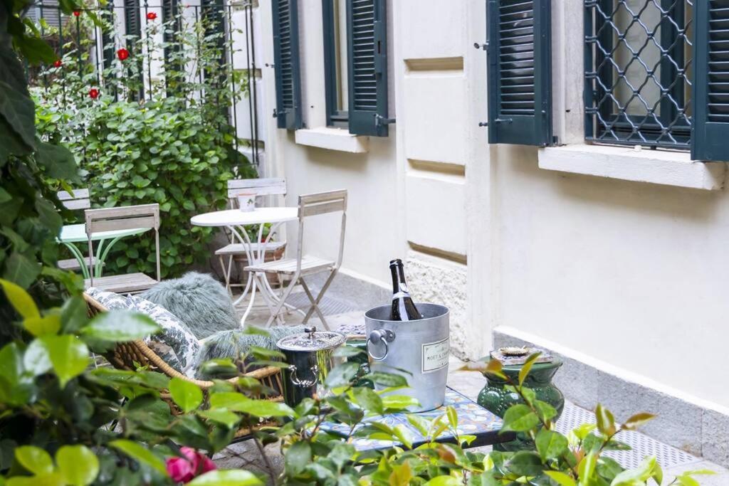 Luxury Bohemian Suite With Private Garden In Milano Ngoại thất bức ảnh